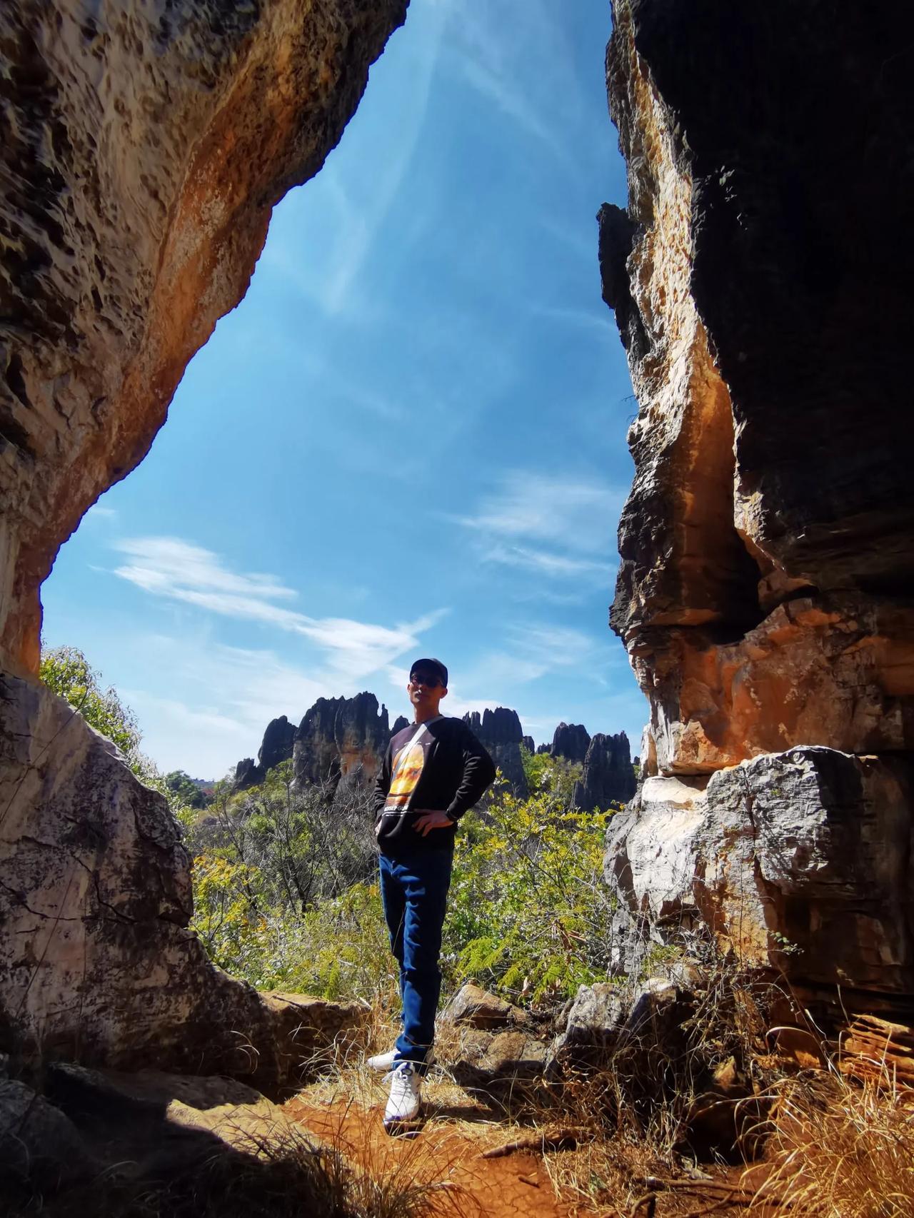 #分享一张你手机里的云南照片#这是2024春节期间我们一小家子自驾去云南旅游时，