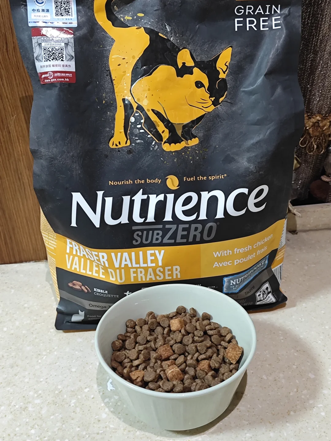 纽翠斯还是太全面了，我家猫终于长成猪咪了