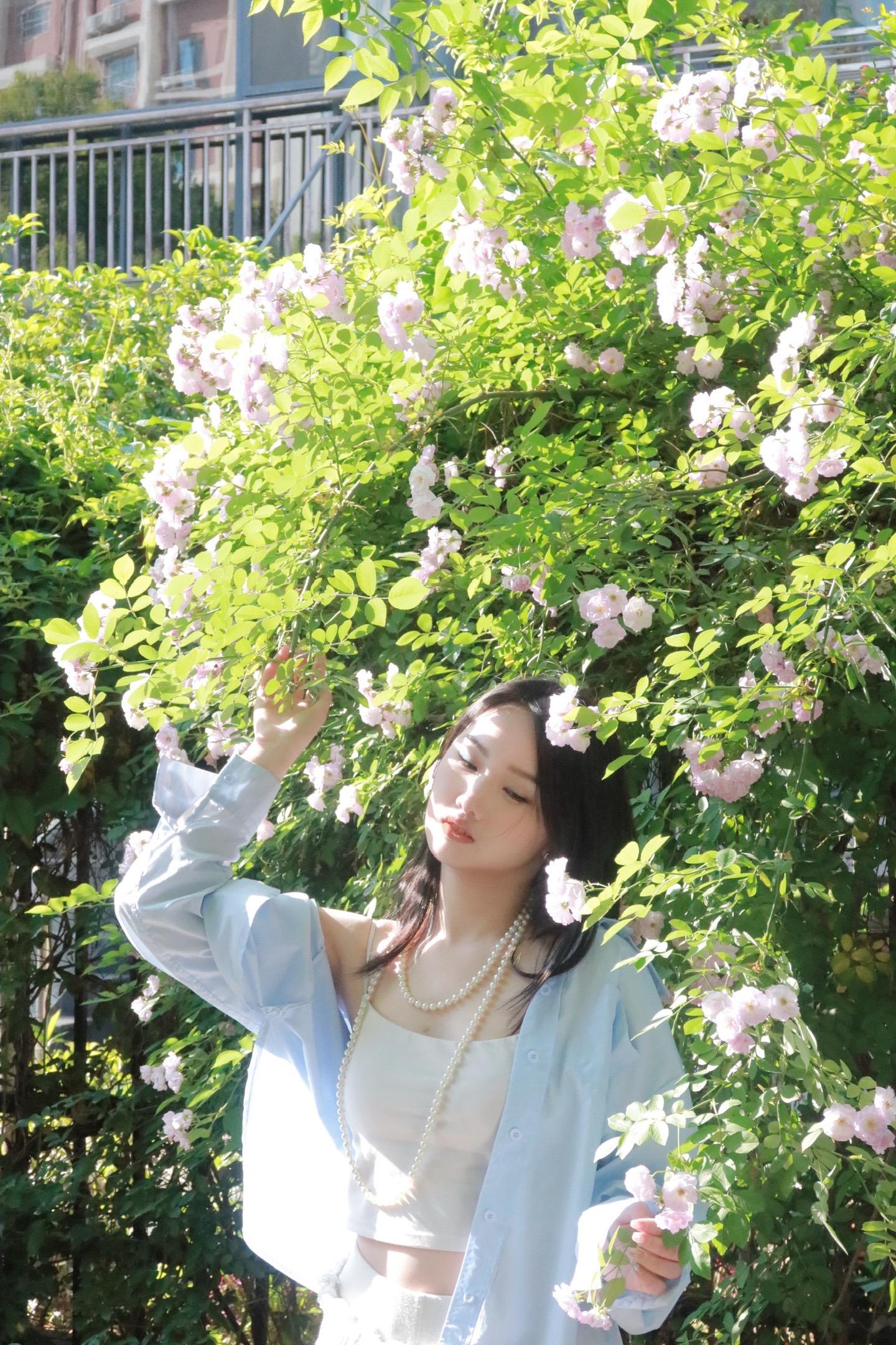 好喜欢你 像春天的花朵盛开在夏夜里🌸
