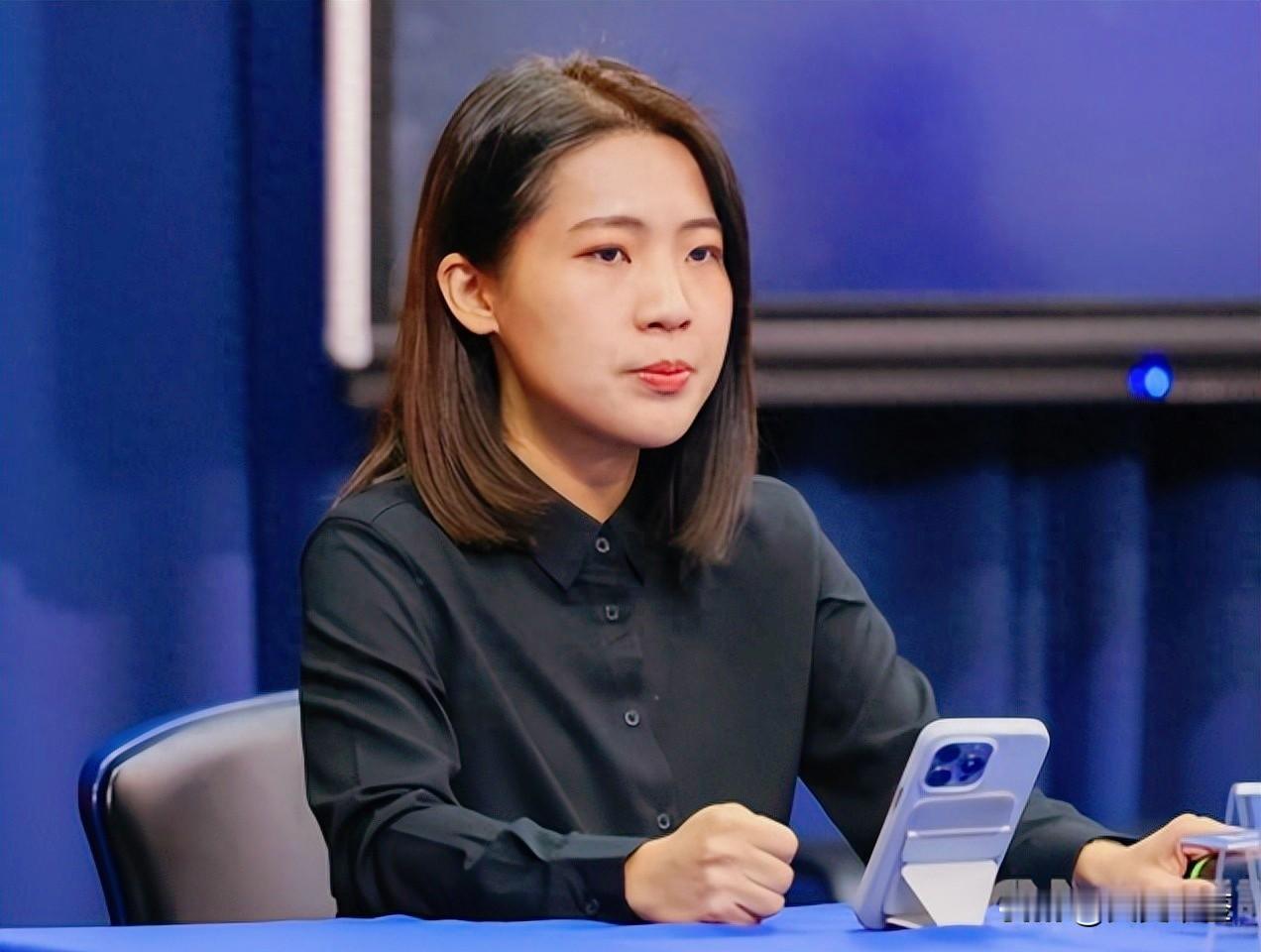 徐巧芯怒批沈伯洋：面膜底下到底藏的啥？民进党5月13日正式敲定，让民代沈伯洋出来