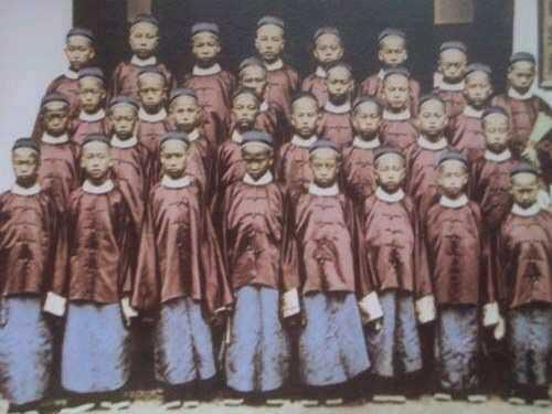 “此去西洋，深知中国自强之计，舍此无所他求。背负国家之未来，取尽洋人之科学。赴七