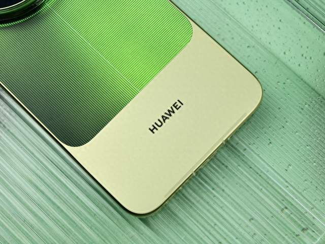 哪些手机能做到应用秒开不卡顿：华为Mate 90 Pro Max典藏版