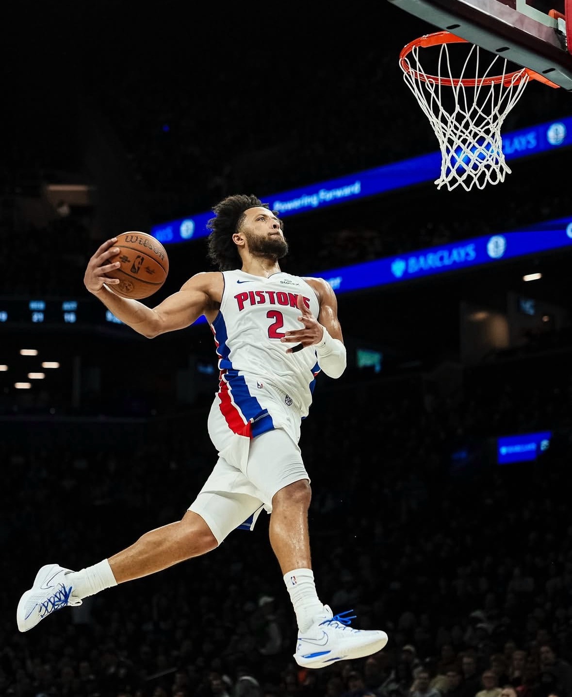 坎宁安目前出战60场达标比赛，暂时未达到入选NBA最佳阵容的场次门槛。活塞本赛季