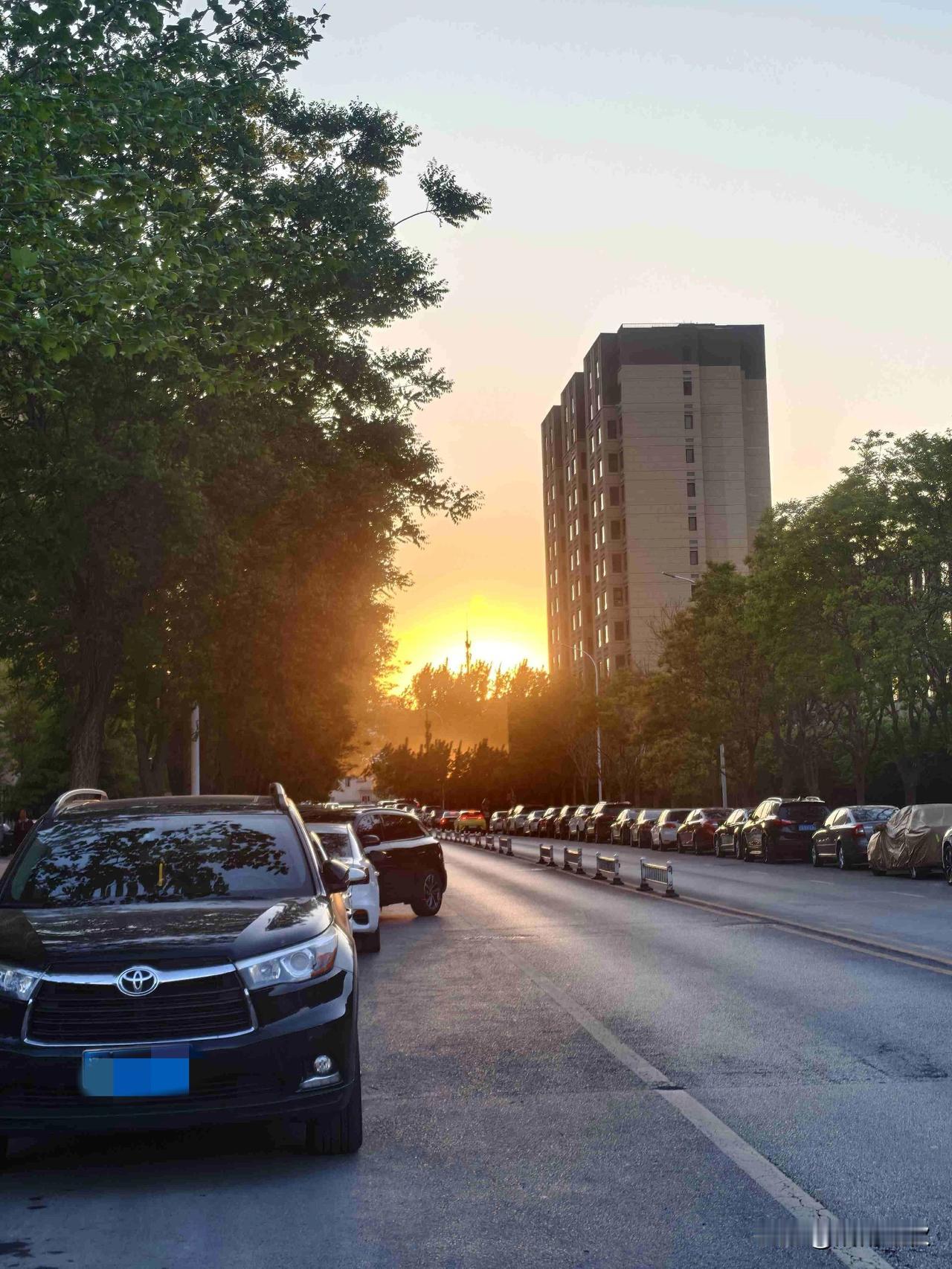 我的今日状态：😁轻松愉快
我这里的天气：☀️晴天

时间会告诉我们，
简单的喜