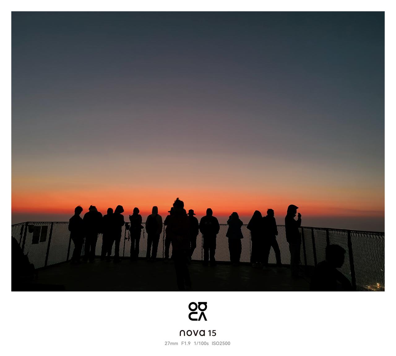 《nova15与深圳梅沙尖的朝霞》

深圳梅沙尖的冬日朝霞，每一帧都像大自然打翻