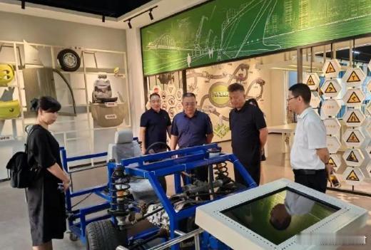 跨越近4000公里，新疆教师代表团赴台州黄岩澄江中学交流，沉浸式感受校园文脉与育