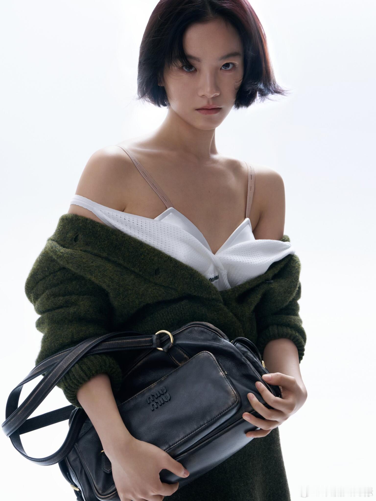 李庚希成为MIU MIU新任品牌大使 ​​​