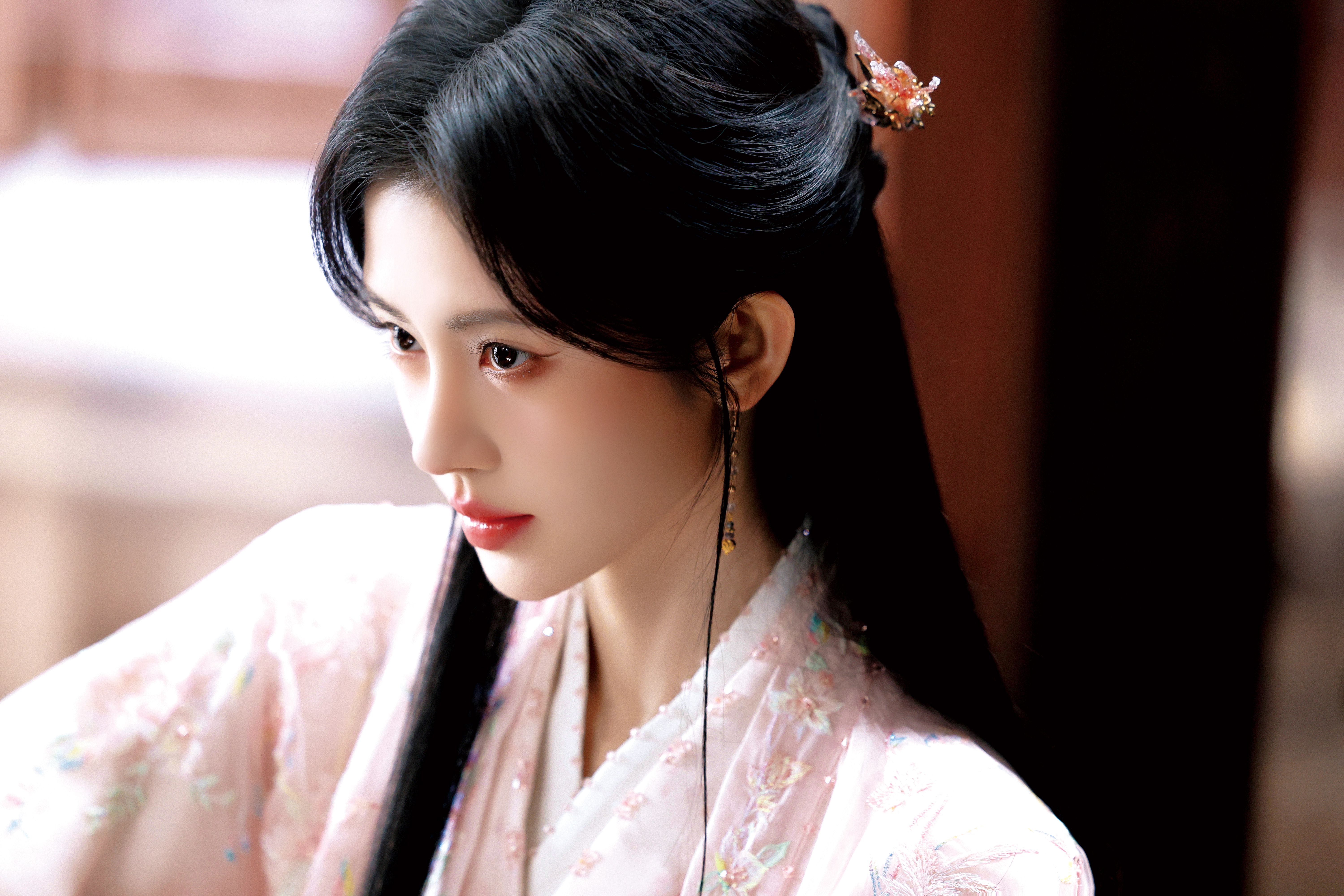 喜欢粉色的露芜衣露芜衣/鞠婧祎 