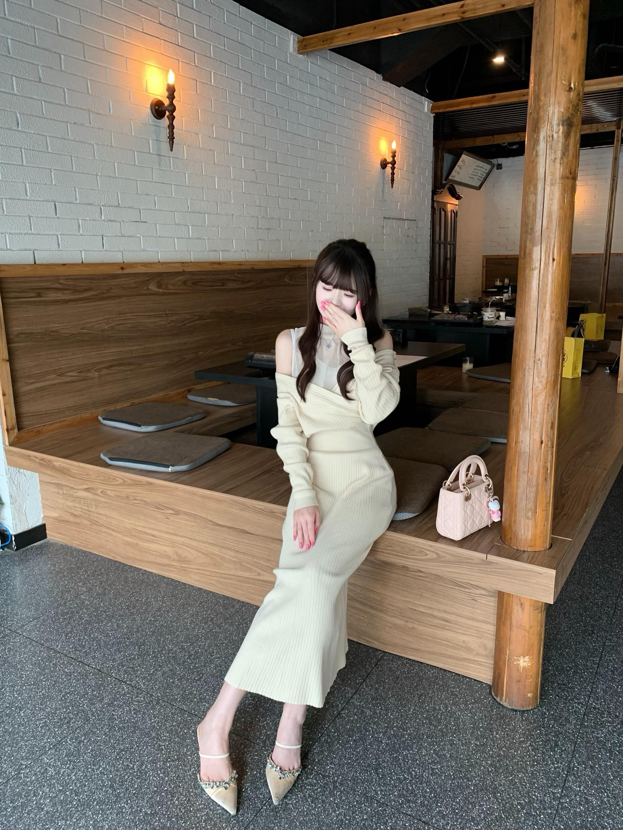 早秋清楚系美女我先当了⸝⸝⸝⸝♡