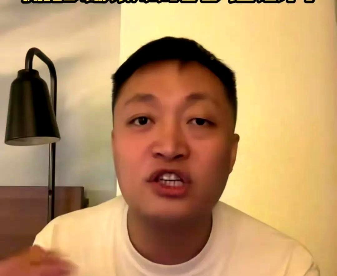 职业经纪人有多重要？杨瀚森16顺位就是答案

里奇保罗选秀夜直接杀到球员房间放话