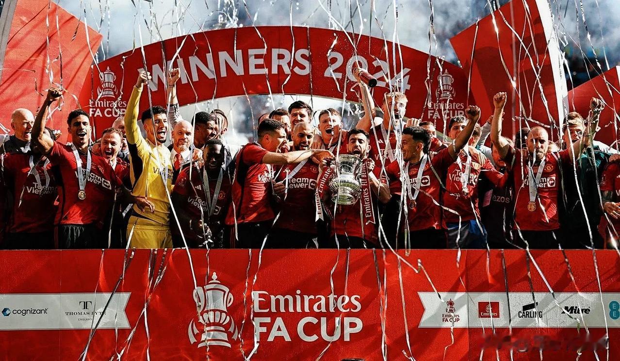 本周内世界足坛共诞生了13个主流赛事冠军，他们分别是：
1、5月20日，扎马雷克