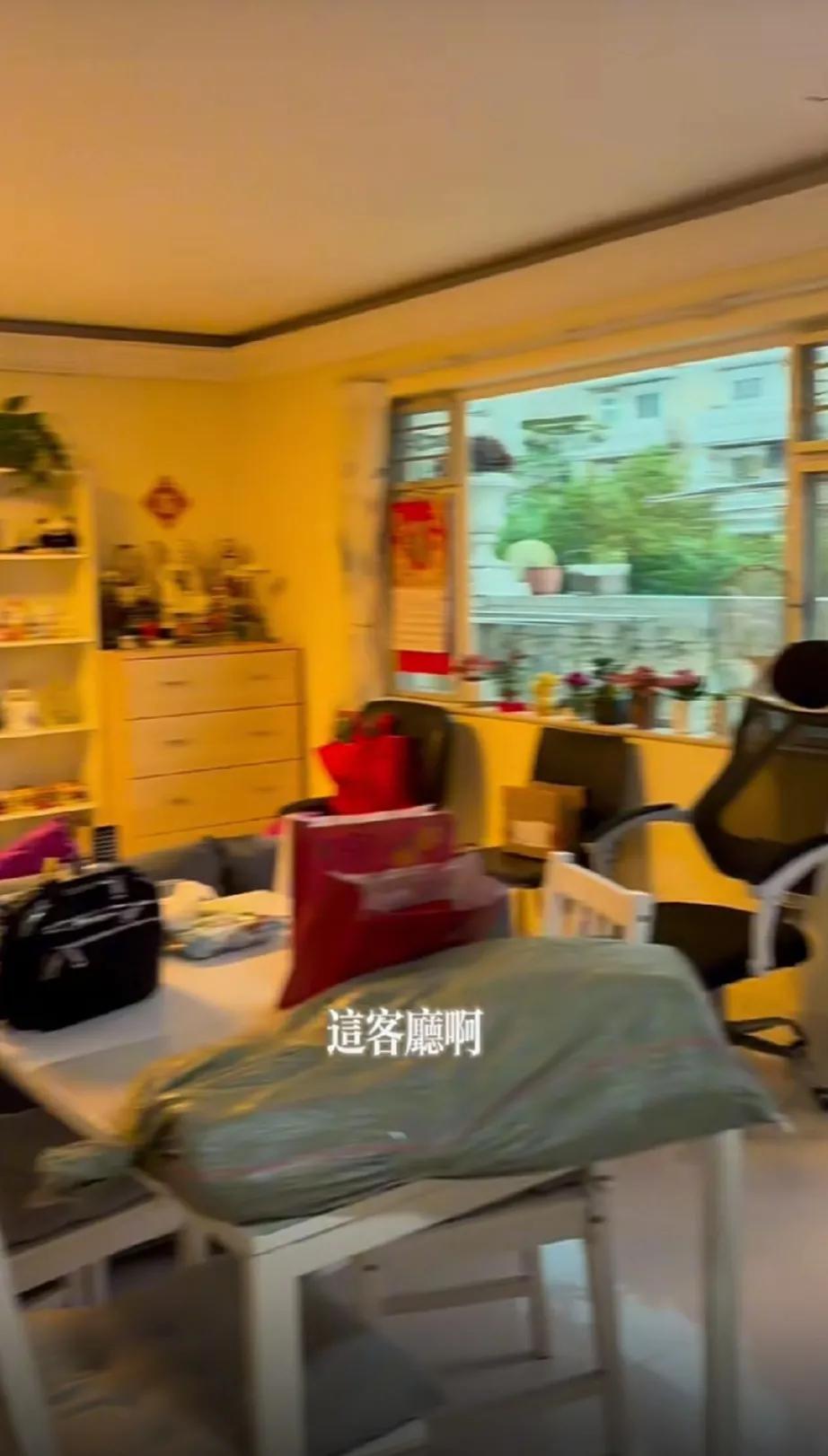 香港知名女星花1000万买农村自建房，大家觉得值吗？
58岁歌手兼演员刘雅丽，罕