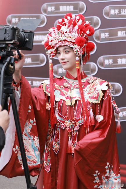 无限超越班3预约破200万无限超越班真心觉得无限超越班的评简历环节非常有趣，选手
