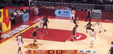 CBA今日最佳进球：深圳93:88力克江苏豪取12连胜！
        国家队