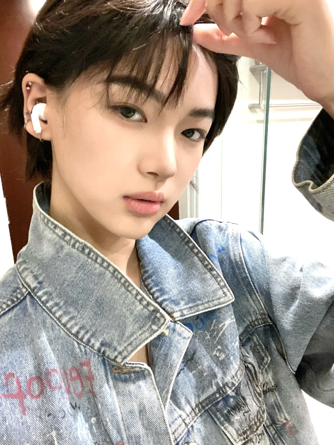 当美女太难了 还好我是帅哥