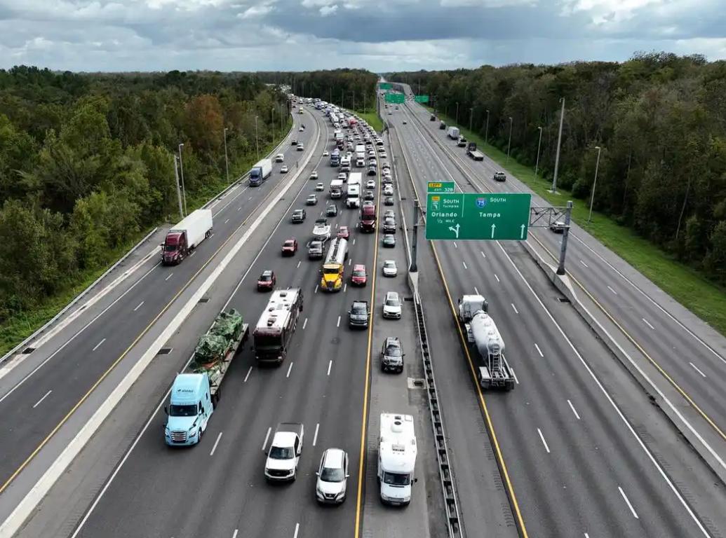 高速120有多恐怖？90%的人没概念，高速上跑120的速度到底有多恐怖？一句话能