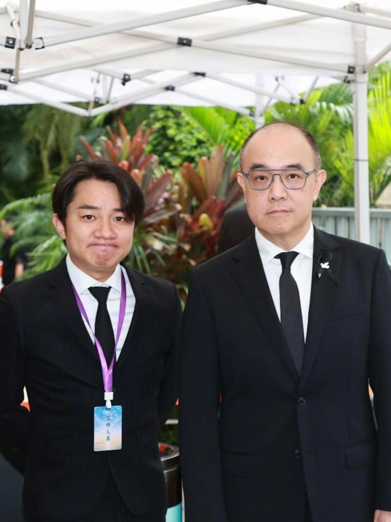 周润发、刘德华、汪明荃等送别戏剧大师钟景辉香港戏剧界泰斗、大家都称他“King 