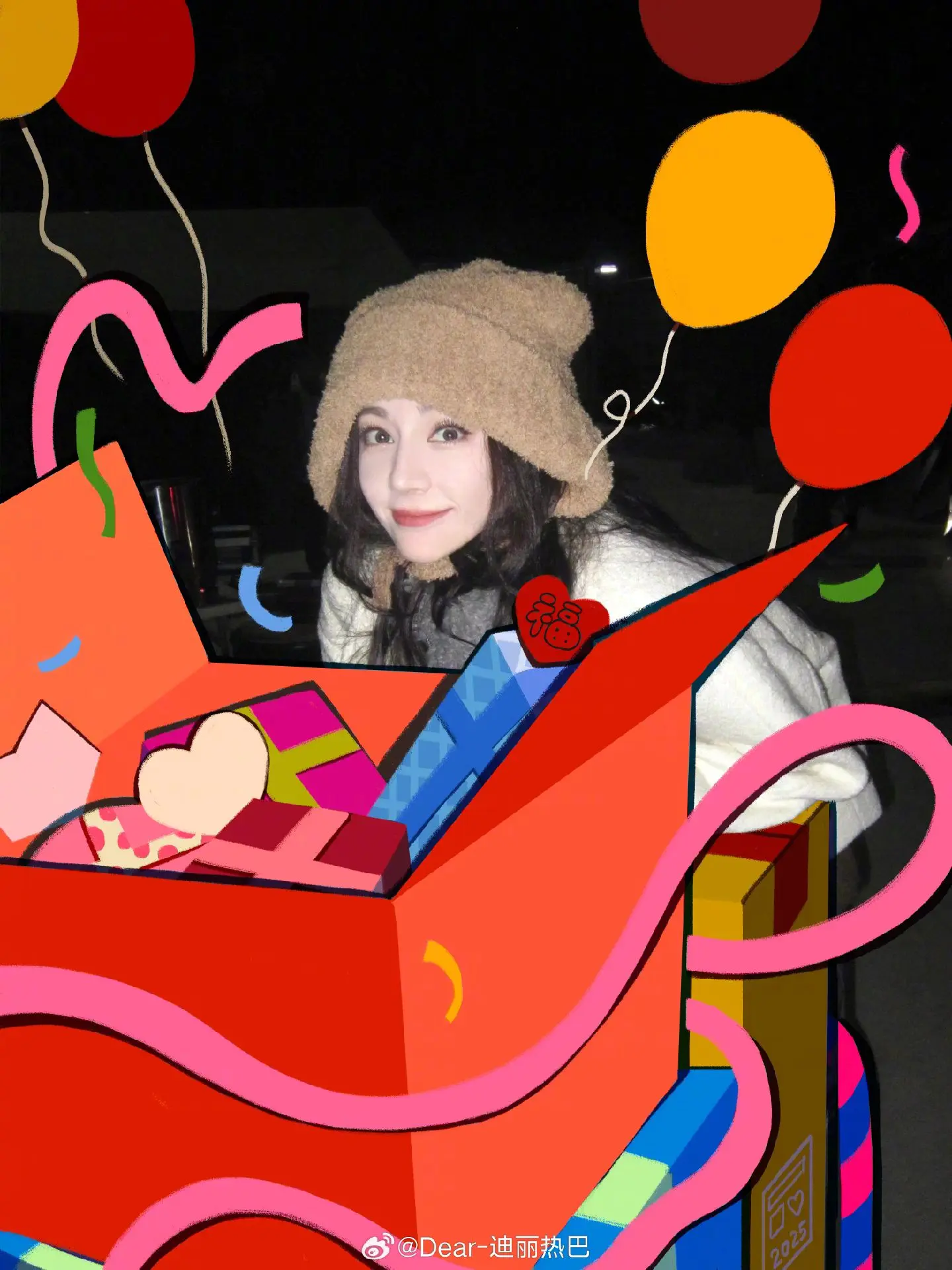 我家小可爱背着小福袋来喽！祝大家蛇年大吉，巳巳如意！