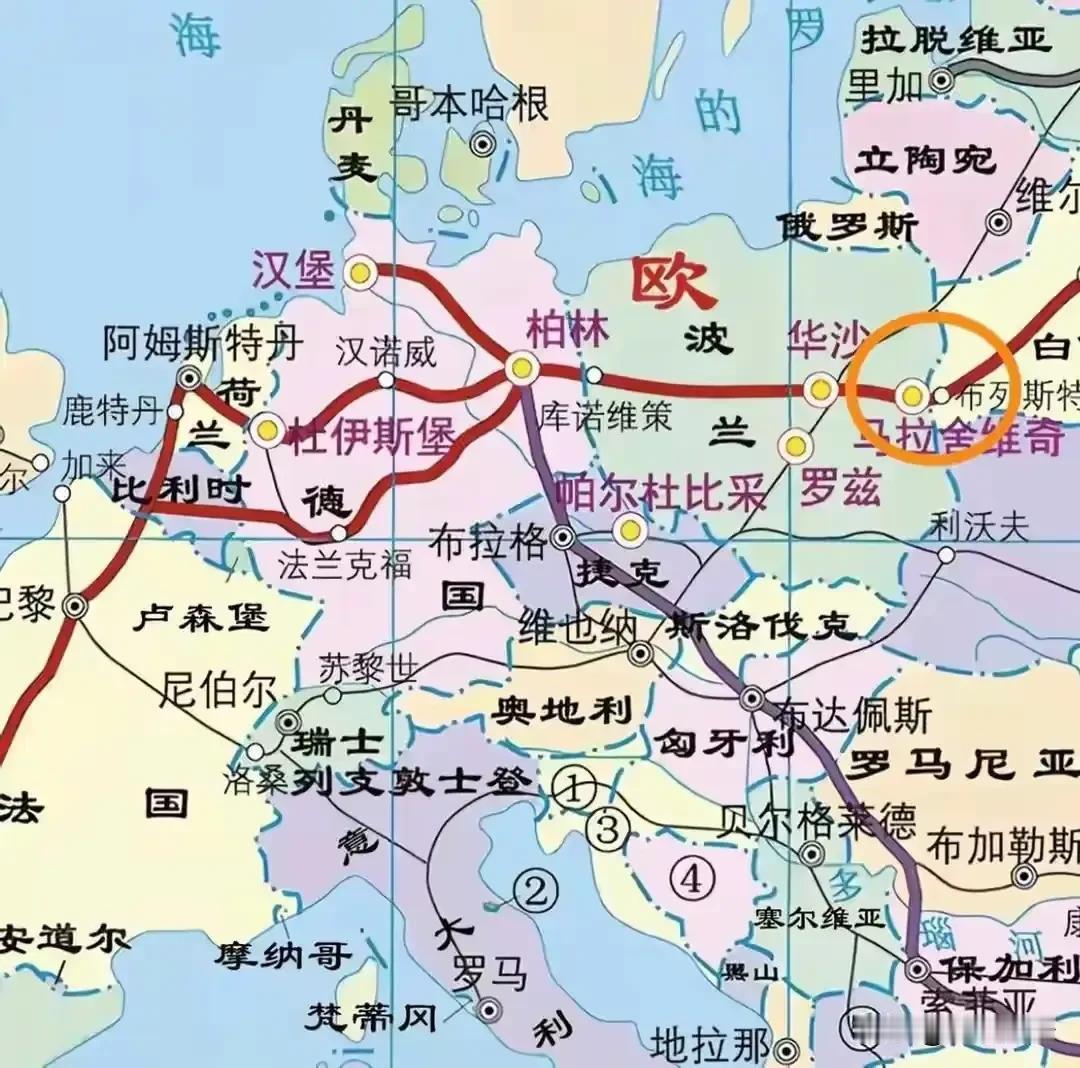 无数个案例说明，跳梁小丑在没有自身安危前提下闹得欢腾，一旦自身受到威胁还得当乖小