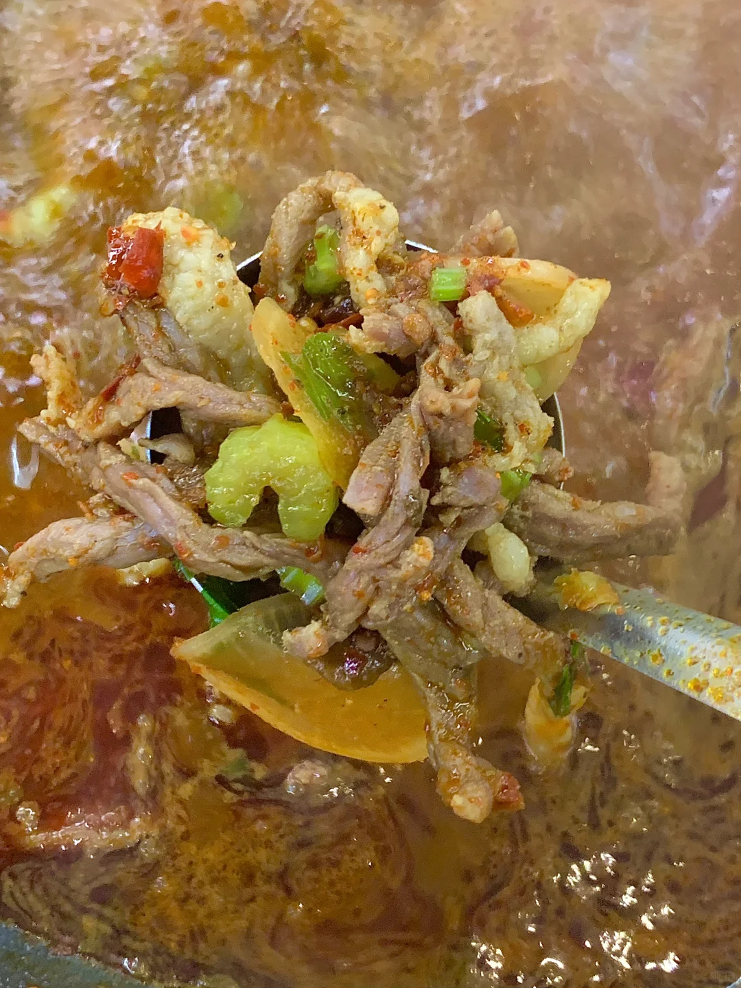 保定｜发现好吃的渣渣牛肉火锅耶‼️在西大街