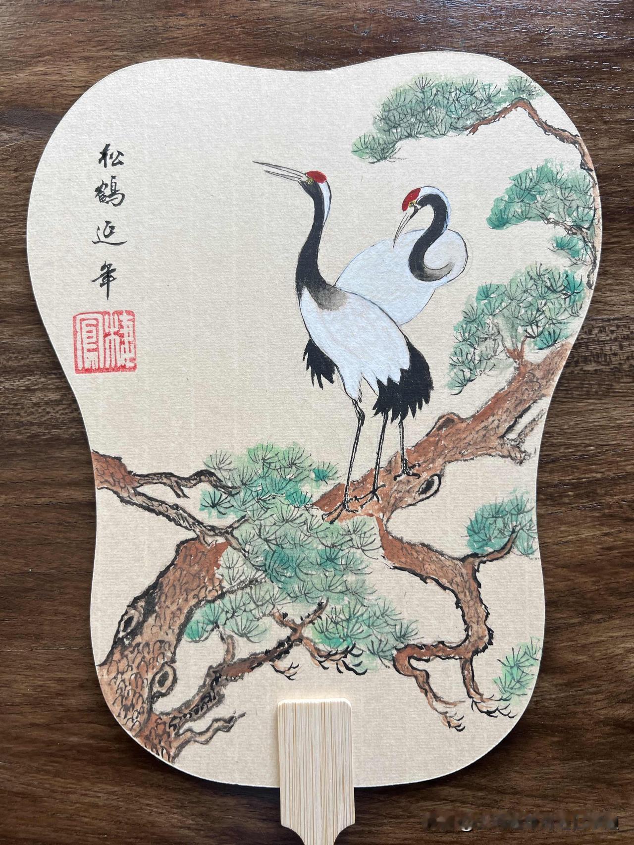 手绘松鹤延年团扇
手绘 
国画 
国风手绘扇子