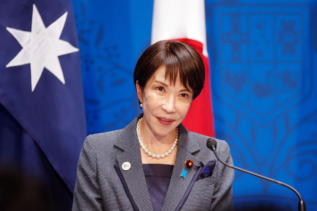 7月6日我国完成潜射洲际导弹试射，靶区远在南太平洋，距日本近万公里，提前通报、公