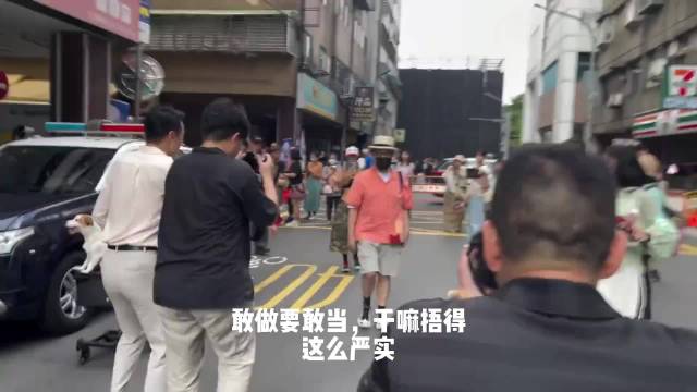 #蔡康永账号清空取消关注#
何意味？著名主持人、名嘴、高情商代表，敢做不敢当？

先是裹着严严实实去