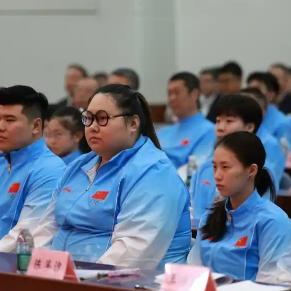 这就是中国的格局！中国亚运会天团已经确定，之前高市早苗对华签证费猛涨，网上"退赛
