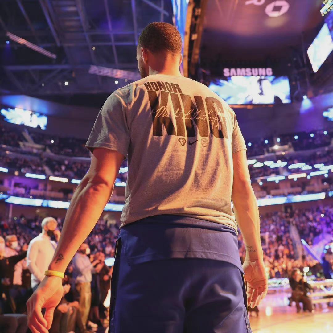 明天输火箭多少分是能接受的了 🤔 