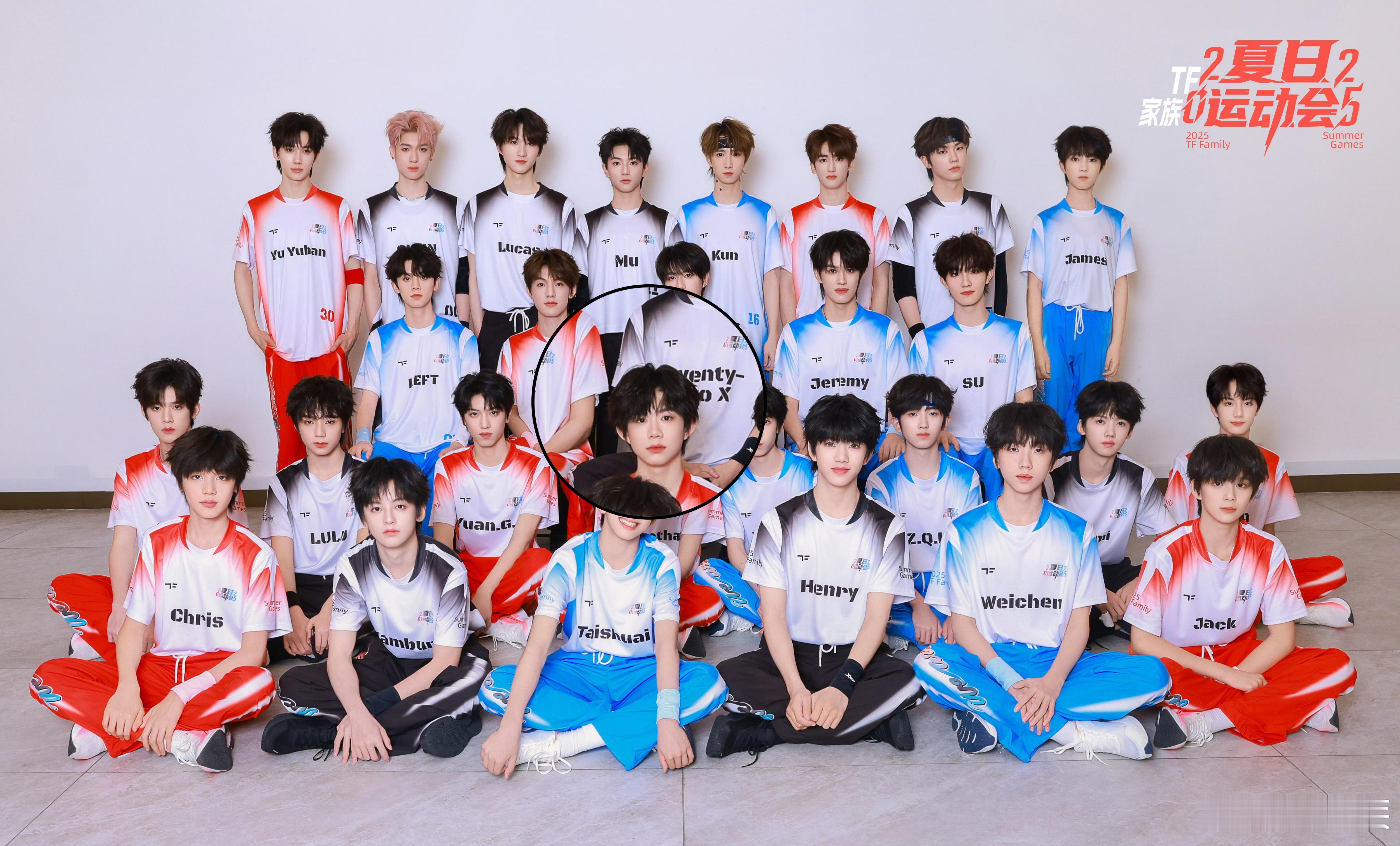 【投稿〡陈奕恒】陈奕恒 四代唯一c位 陈奕恒大C，TOP门面果然名不虚传👍👍