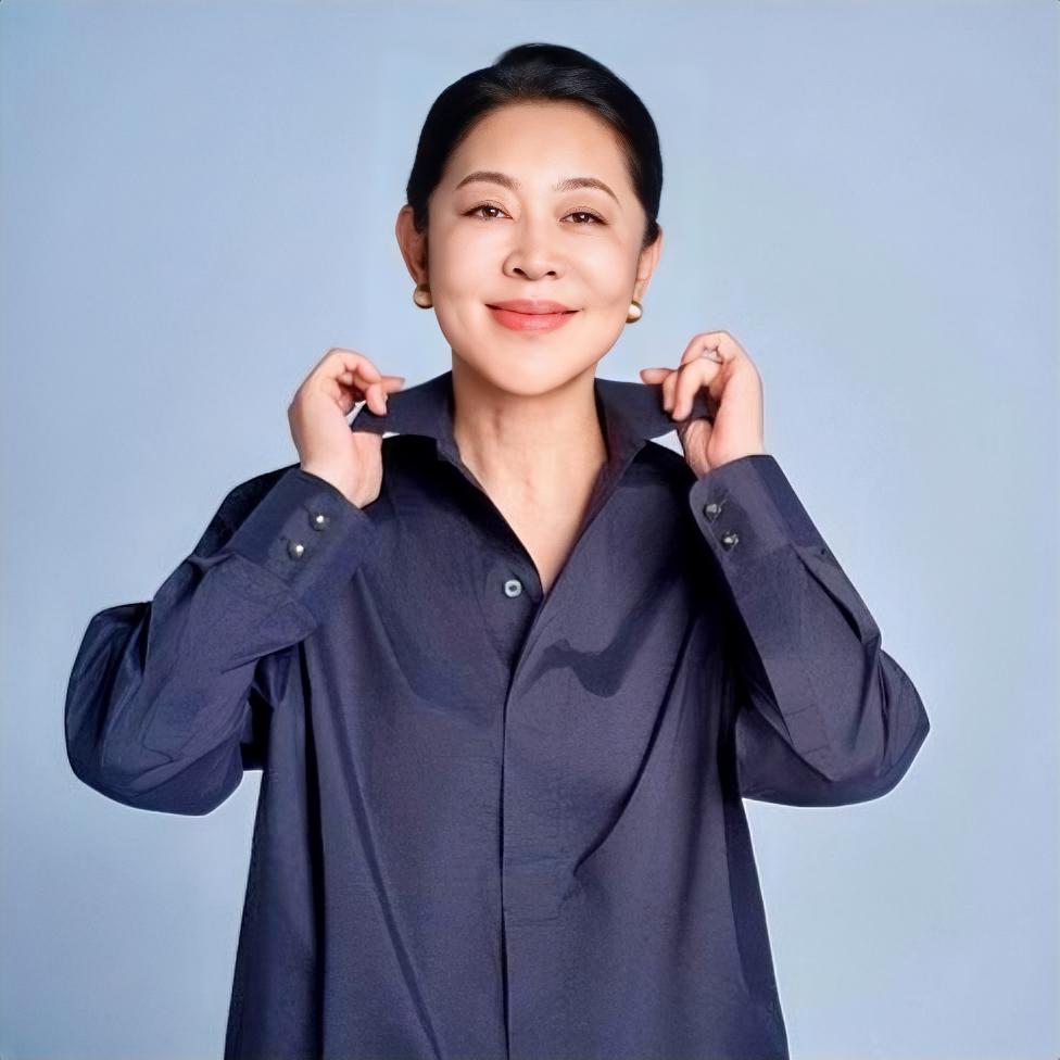 倪萍：66岁仍鲜活，爱与热爱都在线
66岁的倪萍从不停步，早年主持春晚、演《美丽