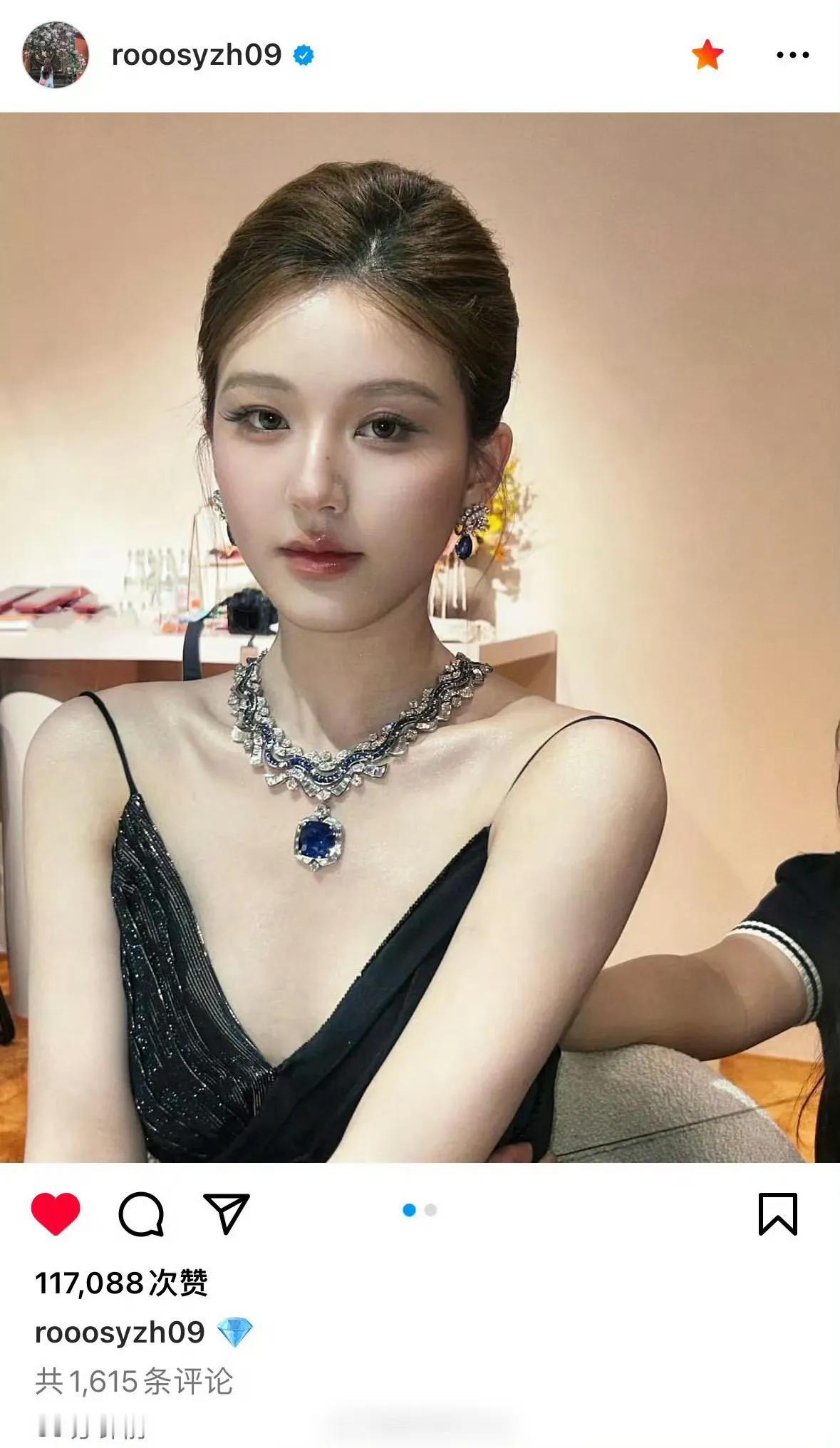 赵露思ins更新怼脸照，真的是魅力无限[赞][玫瑰]！
小伙伴们！赵露思在 in