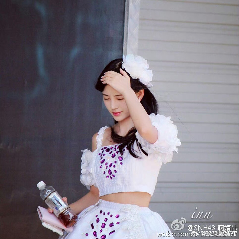 jjy鞠婧祎雷初夏jjy鞠婧祎满月之下请相爱“你是海平线的终点 是我愿意披星戴月