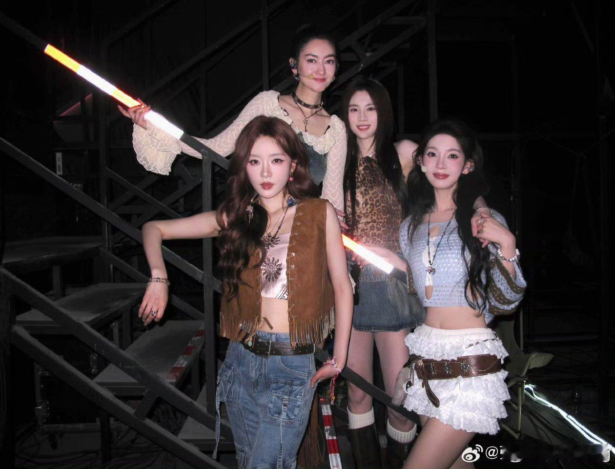 张月 没保护好者来女是我的遗憾明明团队拿了高分，却还是没能留住者来女。张月的遗憾