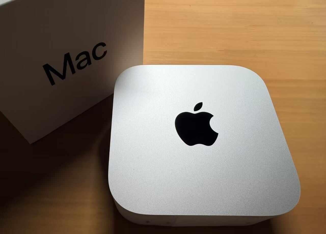 终于等到你，我的Mac mini新搭子！
由于工作原因，今年以来一直在使用win