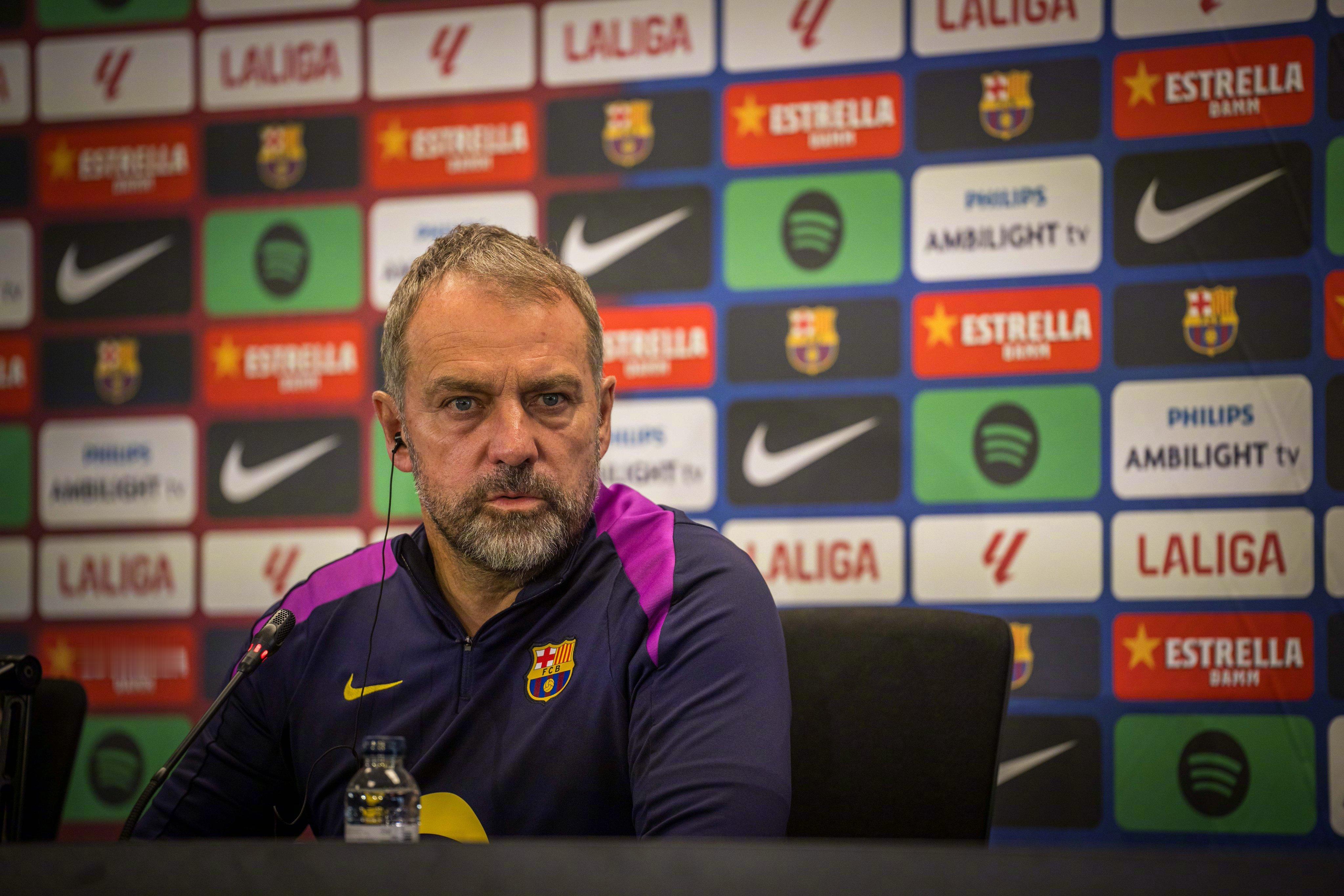 主教练弗里克在 巴萨vs奥萨苏纳 的赛前发布会上表示⬇️【关于埃里克·加西亚】?