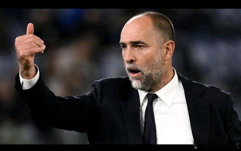 英超2月21日讯  博主TouchlineX消息，热刺高层已向图多尔明确传达本赛