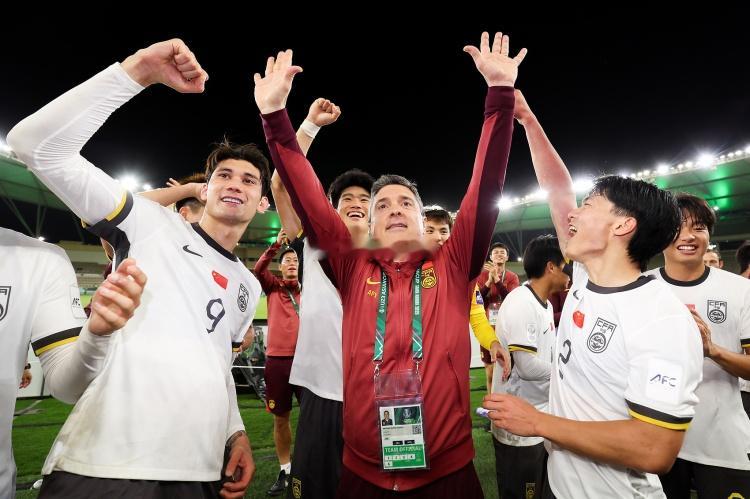 仅2个名额！本届U23亚洲杯是无关奥运资格的最后一届，28年起改制足球 01月2