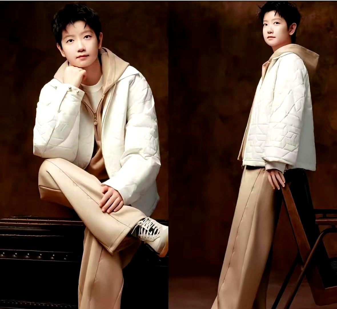 孙颖莎穿LV上街，没人说她像运动员了——但也没人觉得她“装”。
西装肩线，是她每