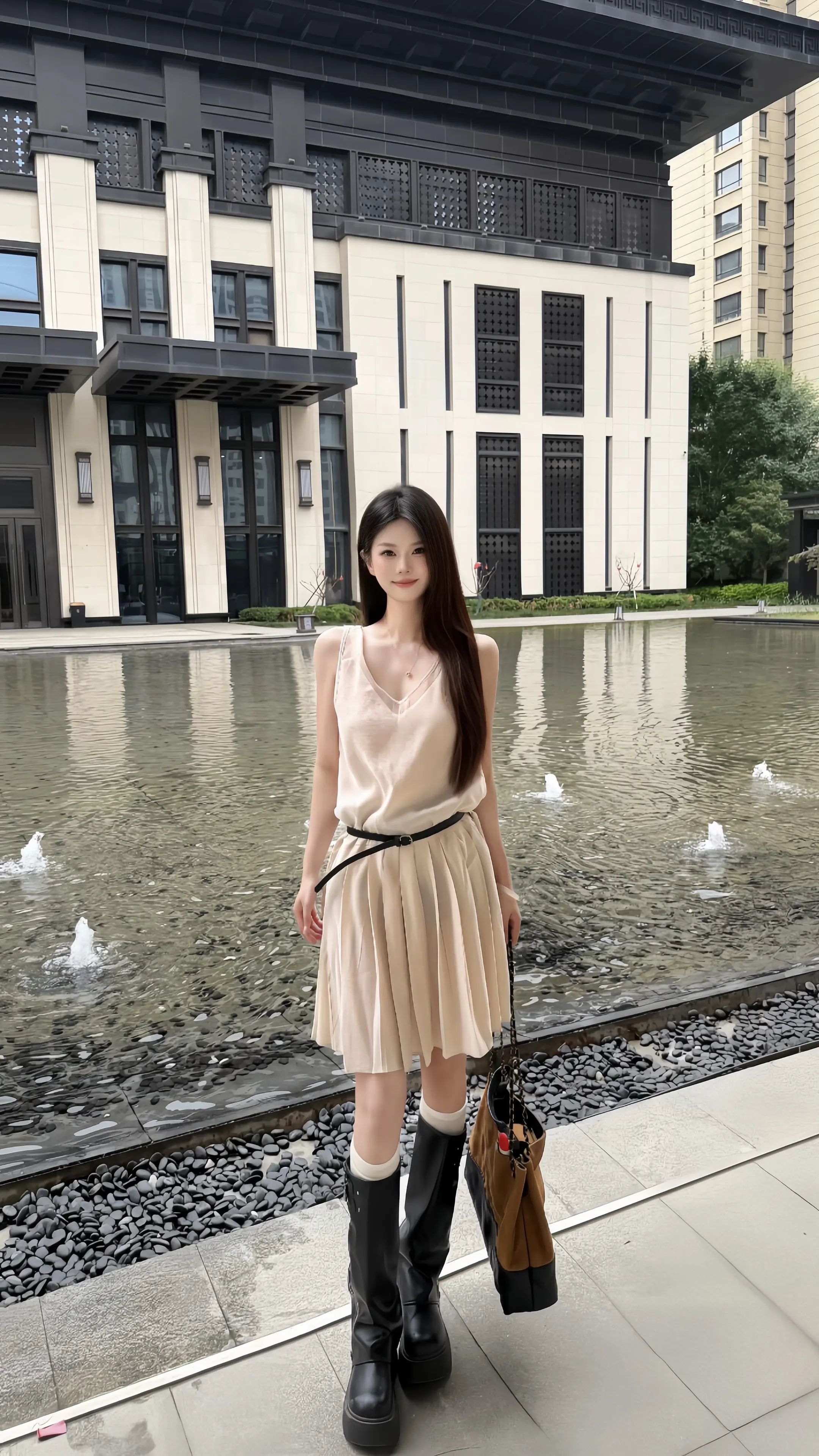 越是逆风 越要昂首挺胸