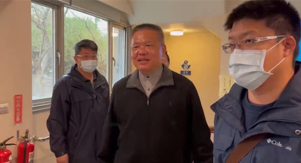 在金门第8次协商无果！台“海巡署副署长”许静芝26日下午再率队与大陆家属代表闭门