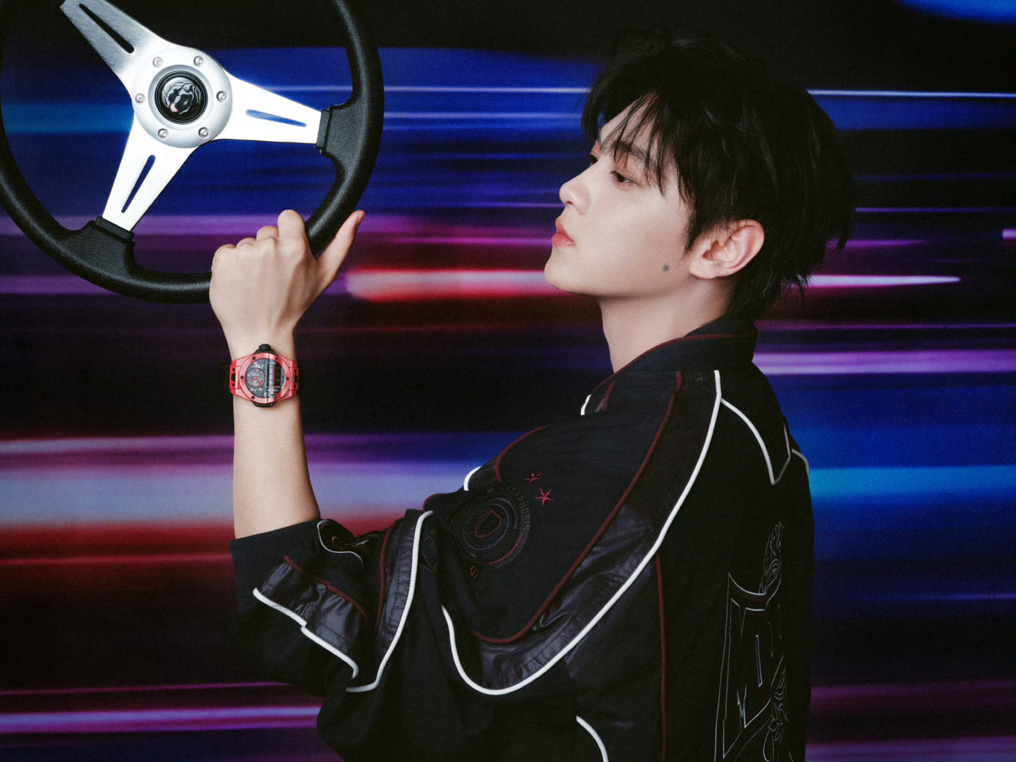 田栩宁F1活动从荧幕到赛道，每一次突破，都写着田栩宁的名字。田栩宁f1活动