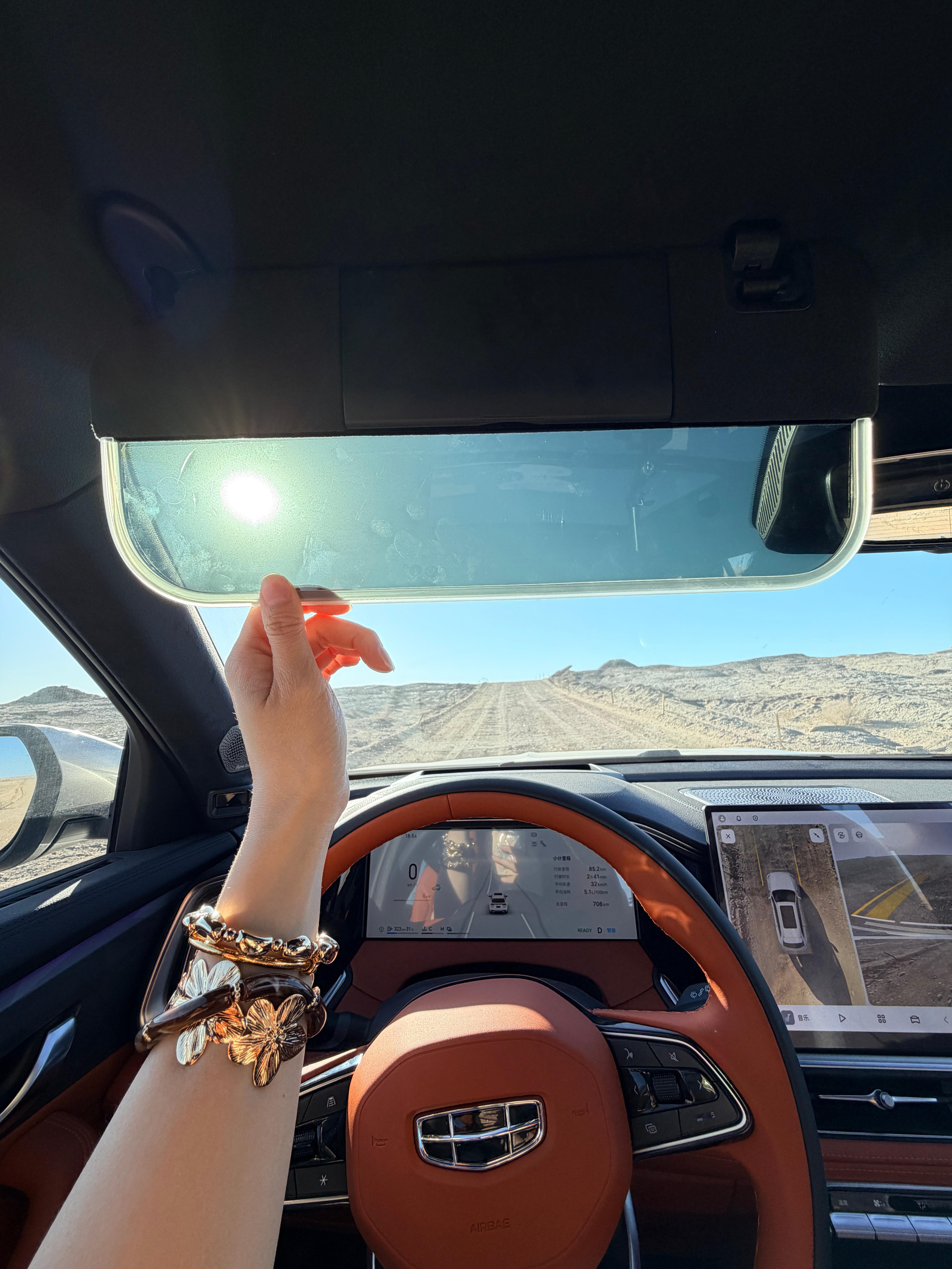 新疆的作息时间太适合年轻人了没毛病！在克拉玛依出差的那几天简直不要太爽上午可以睡