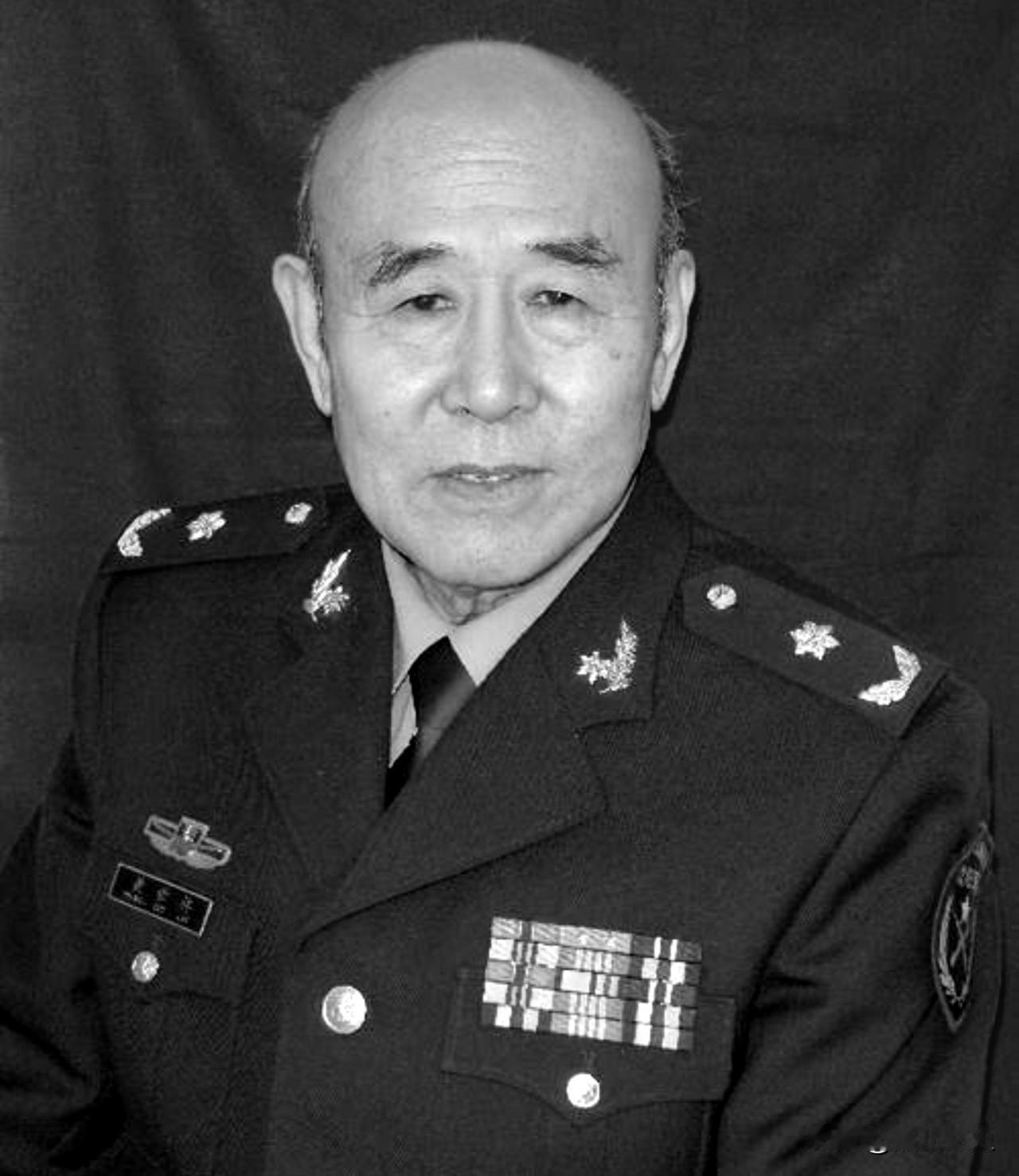 他是我国最会用“毒”的将军军医，把剧毒雄黄和普通染料青黛，变成了血癌患者的救命药