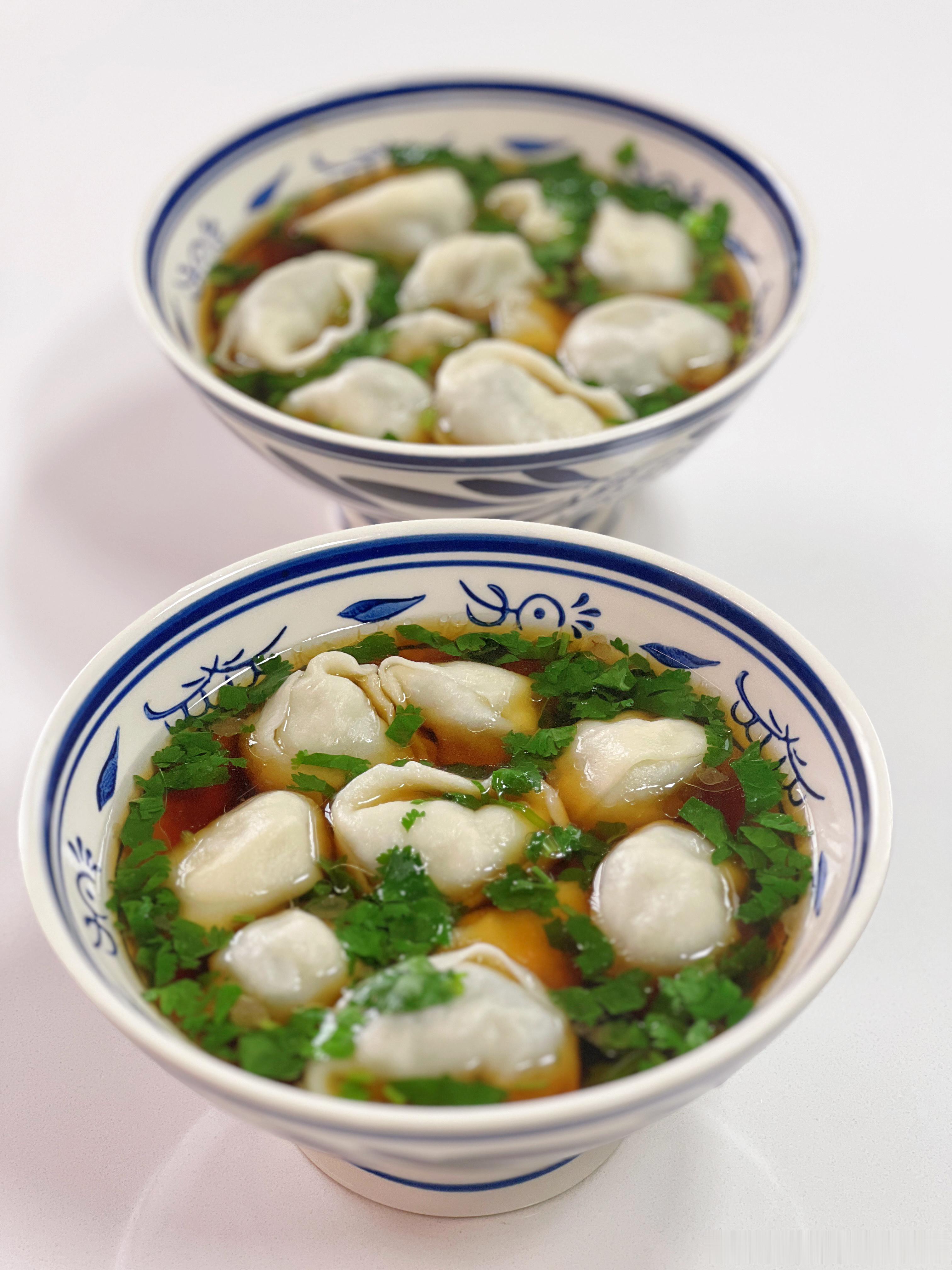 早餐茴香肉馅馄饨早安～ ​​​