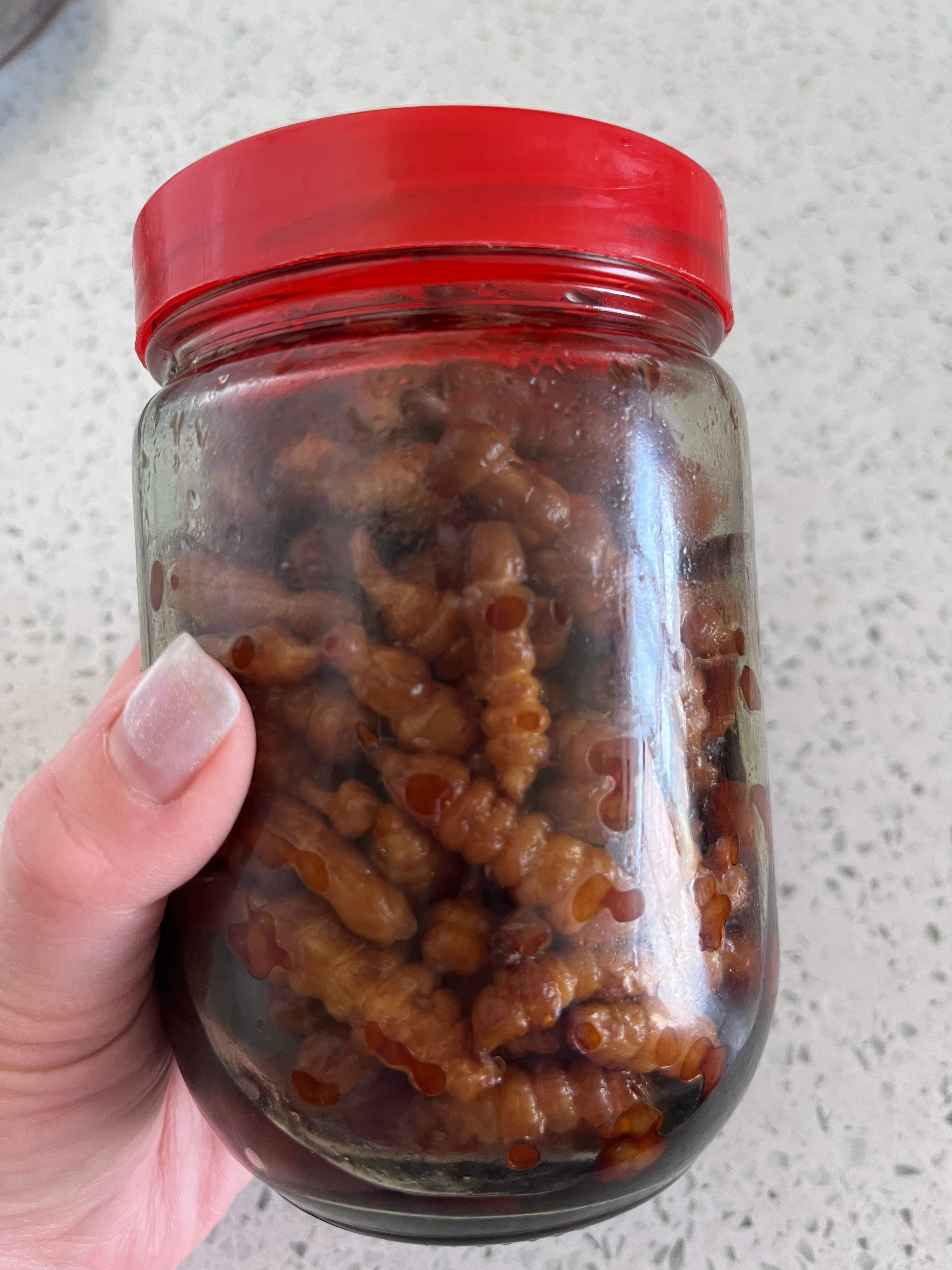 很喜欢吃的一款小咸菜，婆婆亲手腌制而成～每年这个时候都做一些，我是不会呀，就等吃