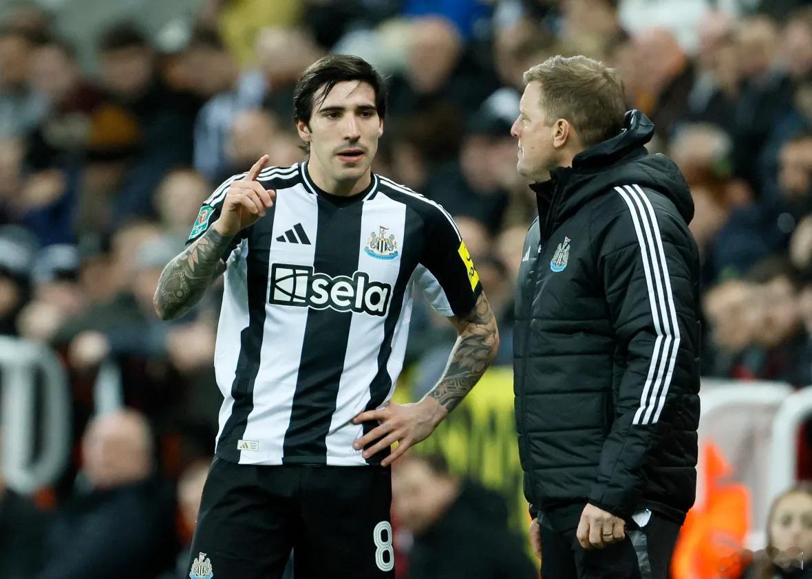 纽卡斯尔 无风不起浪。冬窗截止日，有传闻说阿森纳想签下纽卡斯尔的托纳利，这种转会