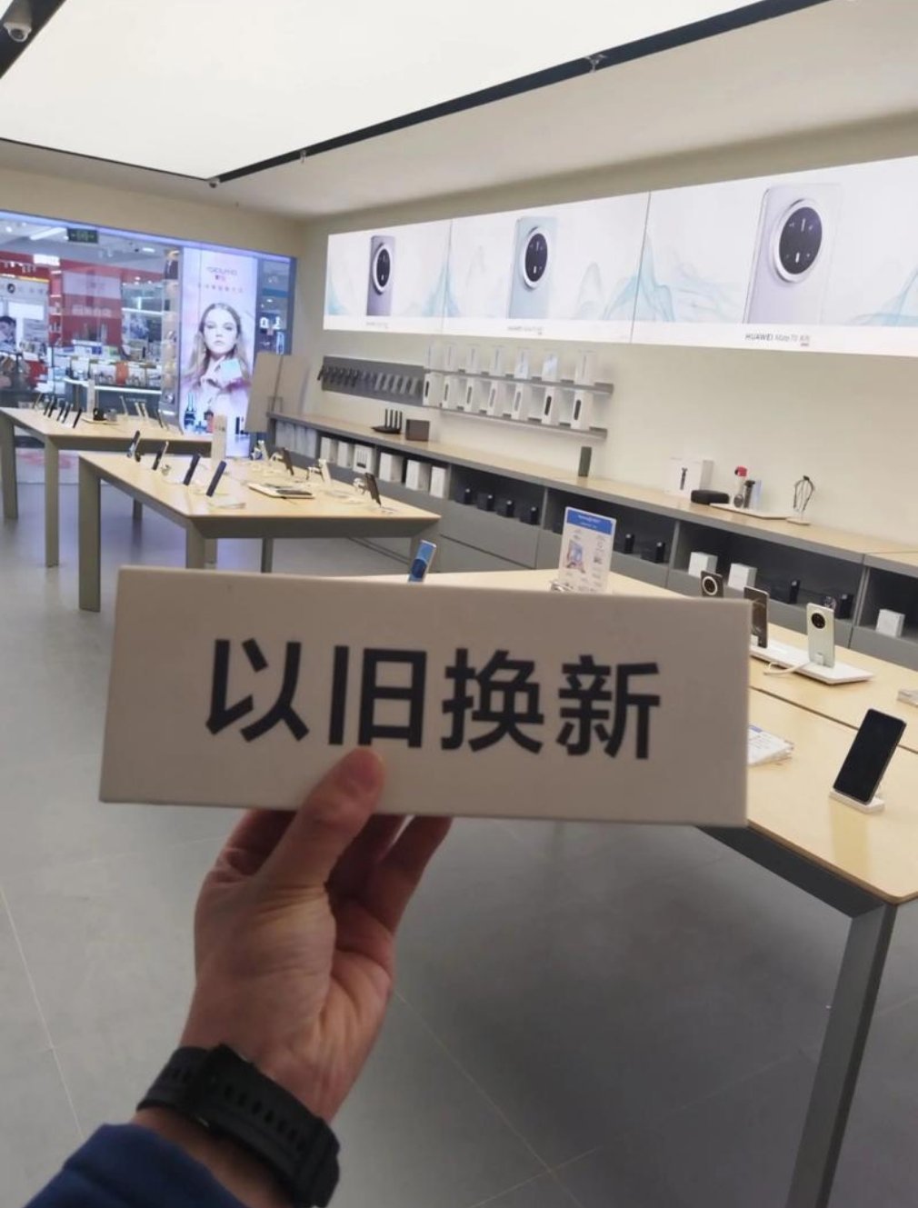 什么信号说明你该换手机了怎么说，放几年前，可能手机用的感觉卡了，就该换了。有的人