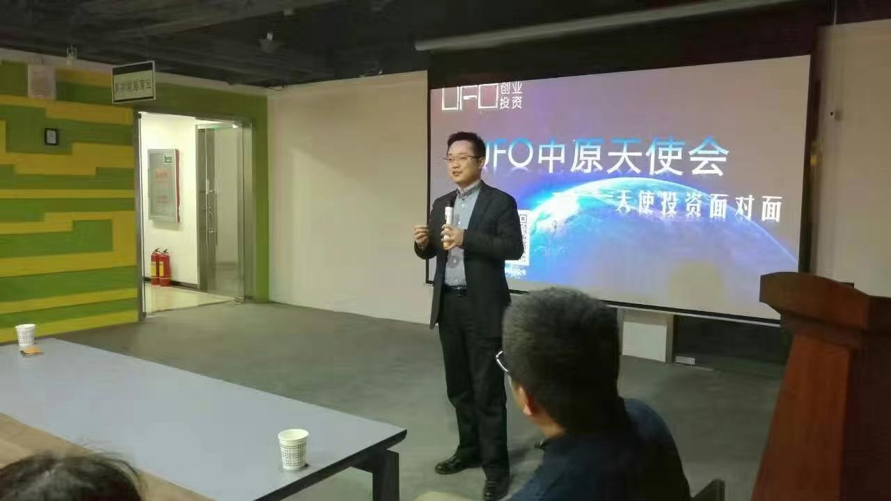 兴趣可以培养对工作的热情，责任则是干好工作的基础，而学习则是成就事业的源动力。#