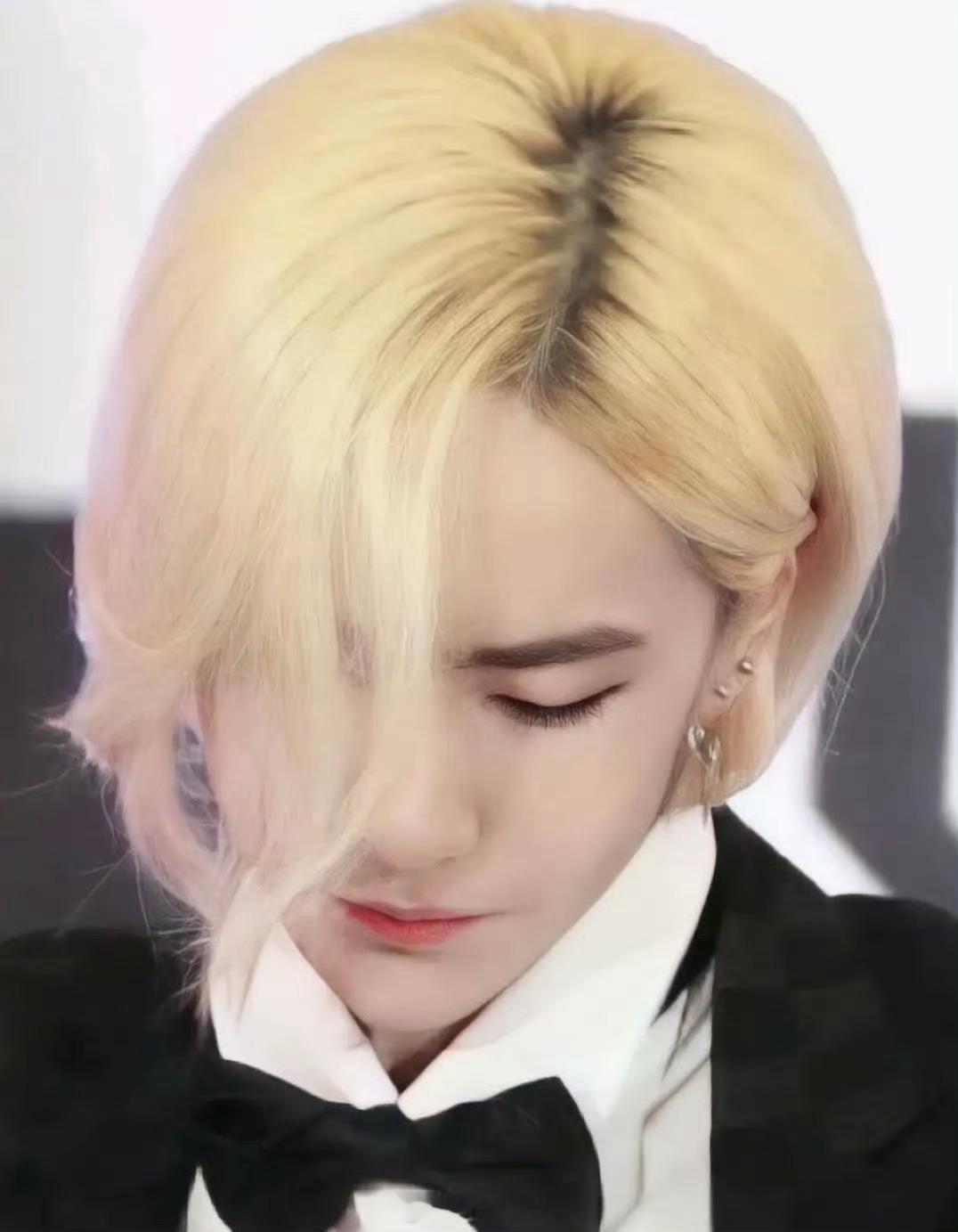 王一博 田栩宁同款金发造型，友友们觉得谁更惊艳？ 